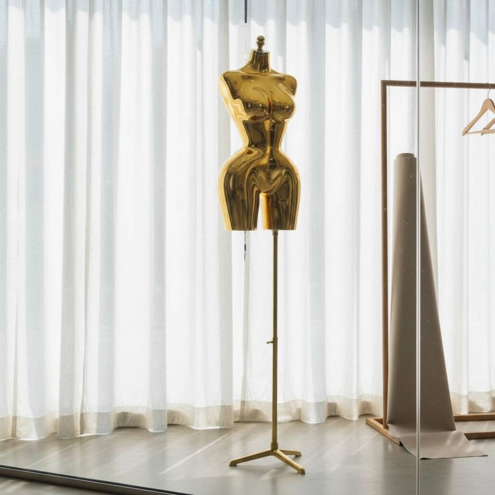 Female Dress Form High Gloss M - огляд і ціна Dress Form Mannequin